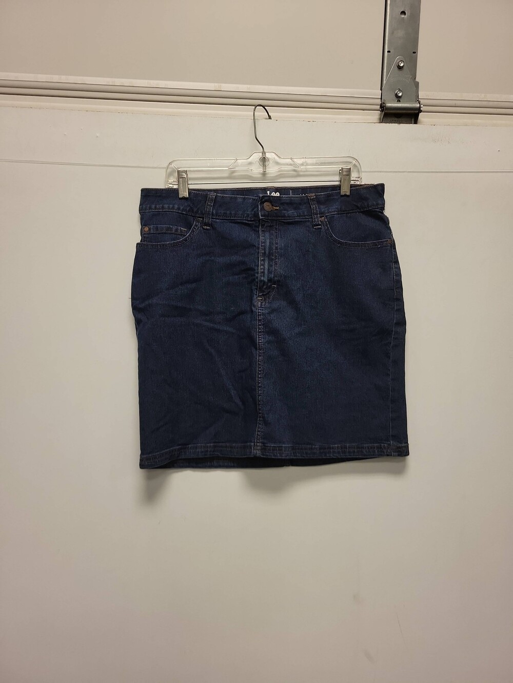 Lee Riders Skirt Womens Size 16 M Midrise Denim Blue Jean Casual Everyday